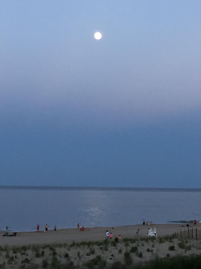 Adams Ocean Front Resort Dewey Beach Extérieur photo